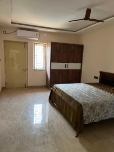 4C NRI Residency