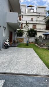 4C NRI Residency