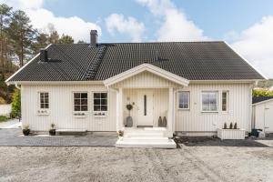 Bergen - Home, Close to Airport and the city