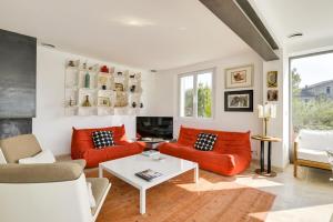 Villa Cali - Air-conditioned, Pool, Heart Village