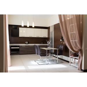 Elegance Apartment on Naykova