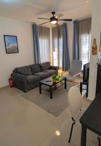 Caribbean Tropical Villa - Free Electricity Included