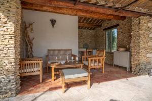 Villas L-Olivette d-Uzes YourHostHelper : photos des chambres