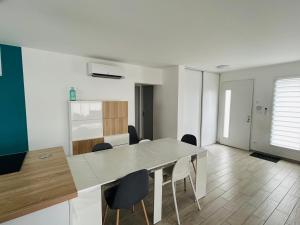 Villas Villa piscine barbecue : photos des chambres