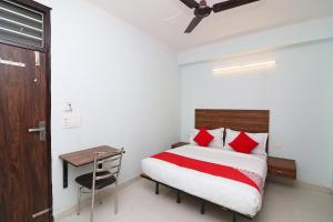 Super Hotel O Sathguru Residency Near New Ashok Nagar Metro Station
