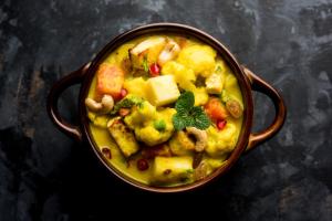 Super Hotel O Sathguru Residency Near New Ashok Nagar Metro Station