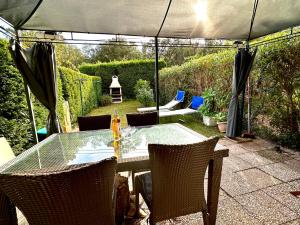 Mini-villa située à 5 minutes de la plage de Pinarello à pieds