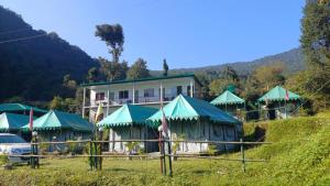 Kedarnath Wildlife Resort
