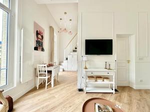 Winter Palace - Parking - Centre - Calme