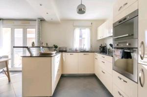Appartements L-Atrium Hyper centre pour rejoindre Geneve : photos des chambres