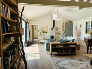 Maisons de vacances Comme un petit coin de paradis a Tregastel : photos des chambres