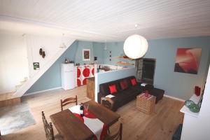 Beautiful country cottage in Limousin Natural Park