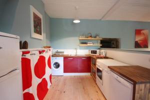 Beautiful country cottage in Limousin Natural Park