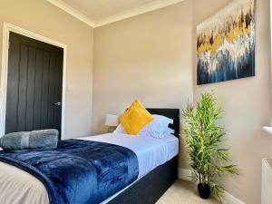 Comfortable 3 Bedroom Home WithEssentials