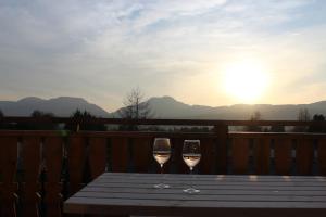Beautifully Restored Log Cabin