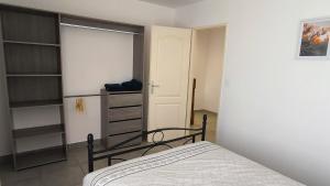 Maison tout confort belle terrasse sud