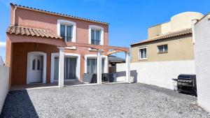 Maisons de vacances Maison tout confort belle terrasse sud : photos des chambres