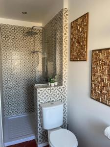 B&B / Chambres d'hotes Les volets verts : photos des chambres