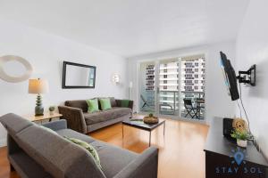 Tides Great condo on the beach Big promotions