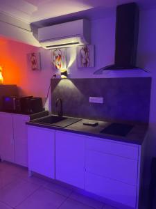 The naturist glamour suite