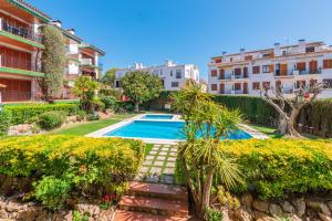 P-2 CALELLA DE PALAFRUGELL 4 PaX