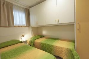 Village Camping Joker