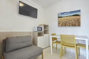 Village Camping Joker