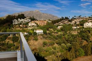 Stunning views of mountains, sea, golf and lake