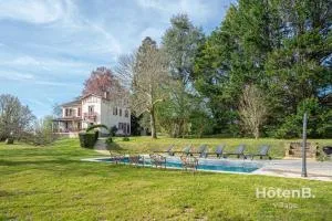 Maison Léonce Blanc - Prestige in Lubersac - 于泽什