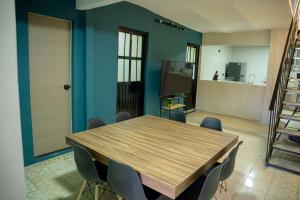 A 90m de Feria, Céntrico y Acogedor - Departamento A220-1