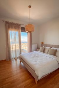Voula Hill Panoramic Views of Sea and Athens 129 sqm 2 bedrooms 2 bathrooms Big Fully Equipped New Apartment Peaceful
