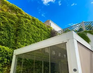 THE SHABBY HOUSE - Charming Seaside Retreat in Central Anzio, Steps from Beach and Train Station - Anzio