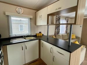 South Bay Hideaway, Brixham