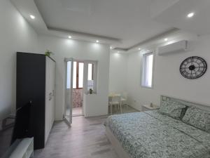 White Apartment Slavija