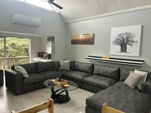 Chaval Cove , 3 bedroom 2 Bathroom in St Lucia The bridge - Makakatana