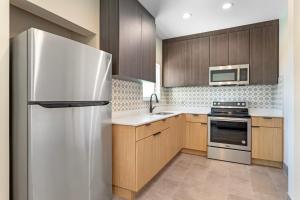 Clarion Pointe Spring - Houston North