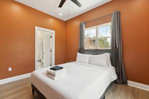 StayAE Downtown - 1BR Apartment, Ground Floor