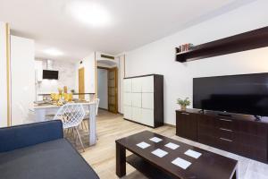 UHC Senator Apartments