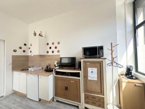 Le Francis, petit studio proche métro A