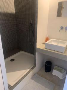 Maisons de vacances Maison exceptionnelle au coeur de Gordes avec piscine privee et vue panoramique : photos des chambres