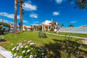 Villa 4 Quartos, Piscina, AC, Jardim, Prestige For Home