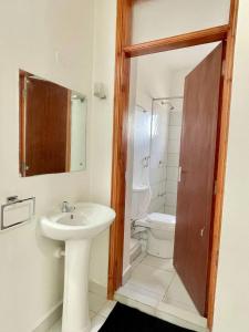 ANM Buxton Point Apartment