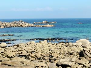 Calme et lumière à 2 pas de la mer