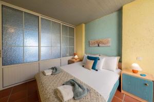 Blue Marine 1 VIP Barbati On The Beach - Public Pool