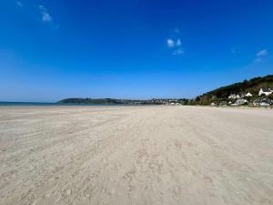 Maisons de vacances Charming seaside family home - sleeps 8 : photos des chambres