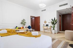 Bluewater Vista Beach Residence JBR - 2 Bedroom, Free Parking