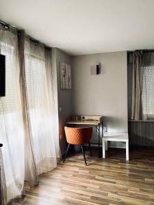 Hotels Brit Hotel Le Surcouf : photos des chambres