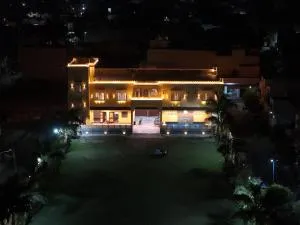 Saransh Resort - Hāmīrgarh