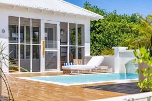 Endless Summer and Pool Club at Mahogany Bay Unit B