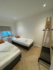 Valley View Cottage 4 Authentic 6 guest cottage near Valkenburg